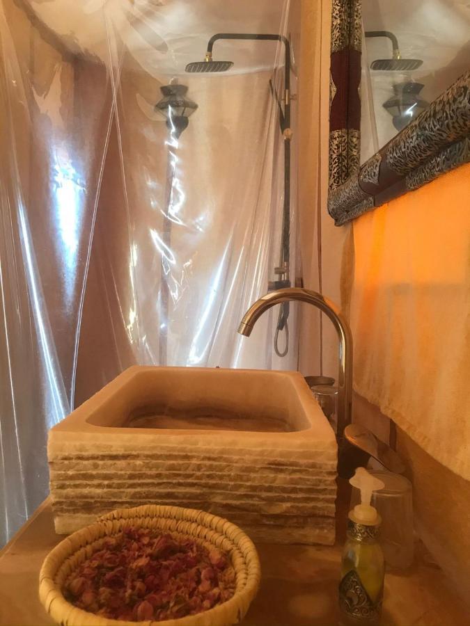 Merzouga Luxury Tents - Glamping Bagian luar foto