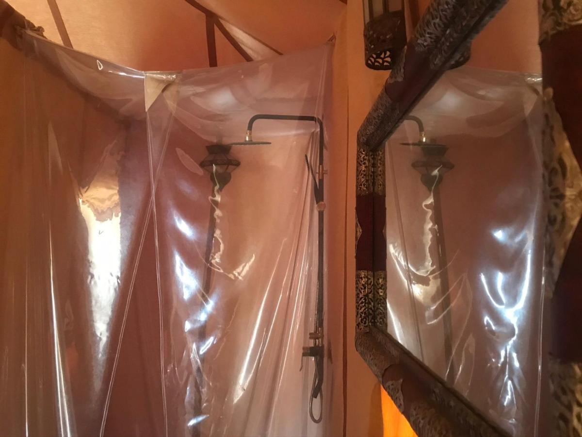 Merzouga Luxury Tents - Glamping Bagian luar foto