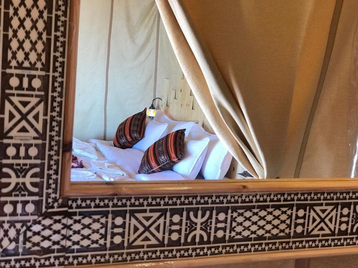 Merzouga Luxury Tents - Glamping Bagian luar foto