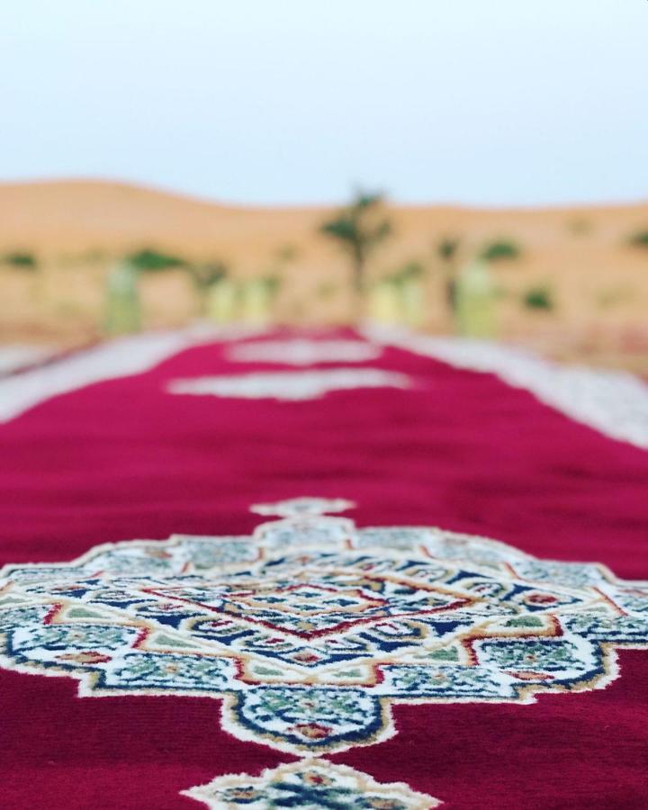 Merzouga Luxury Tents - Glamping Bagian luar foto